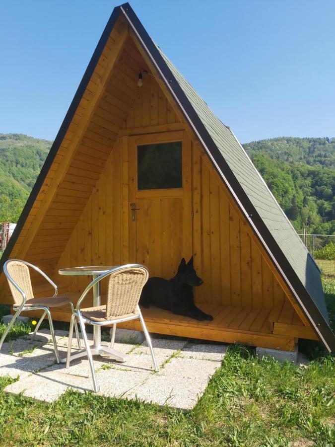Glamping Hiske Petrin 호텔 톨민 외부 사진