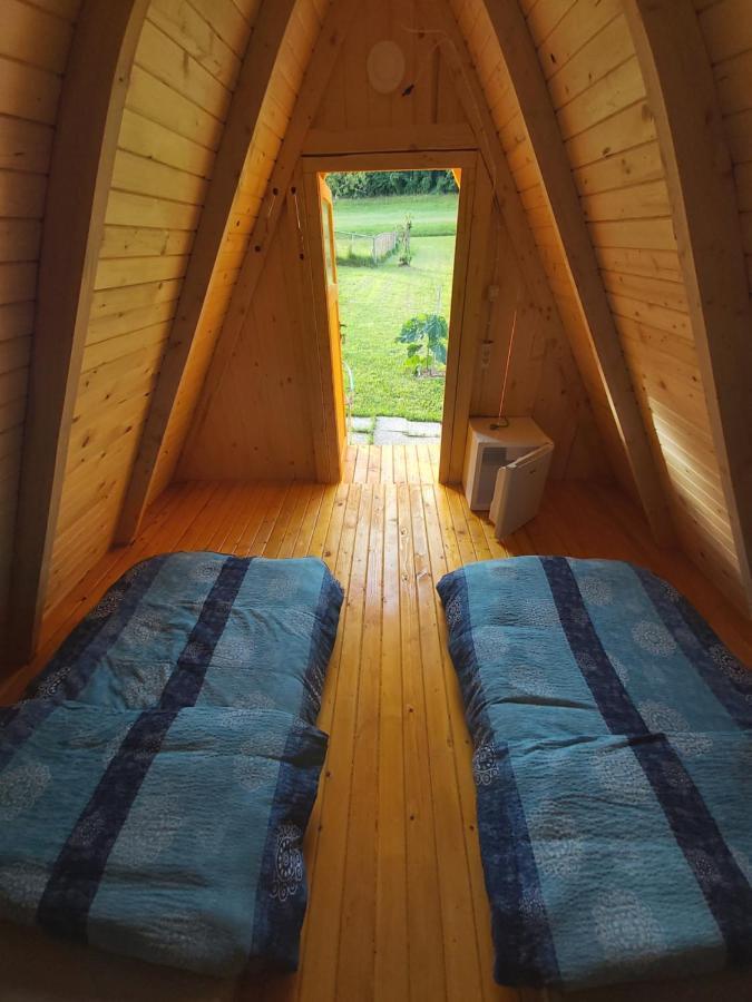 Glamping Hiske Petrin 호텔 톨민 외부 사진