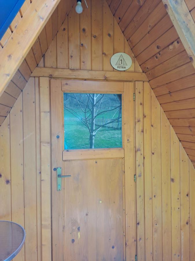 Glamping Hiske Petrin 호텔 톨민 외부 사진